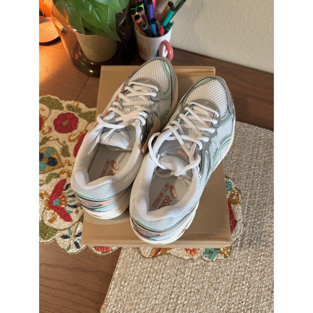 Asics GT-2160 Miami Dolphins White Metallic Silver Aqua Blue Orange 1203A275 108 - Picture 5 of 9